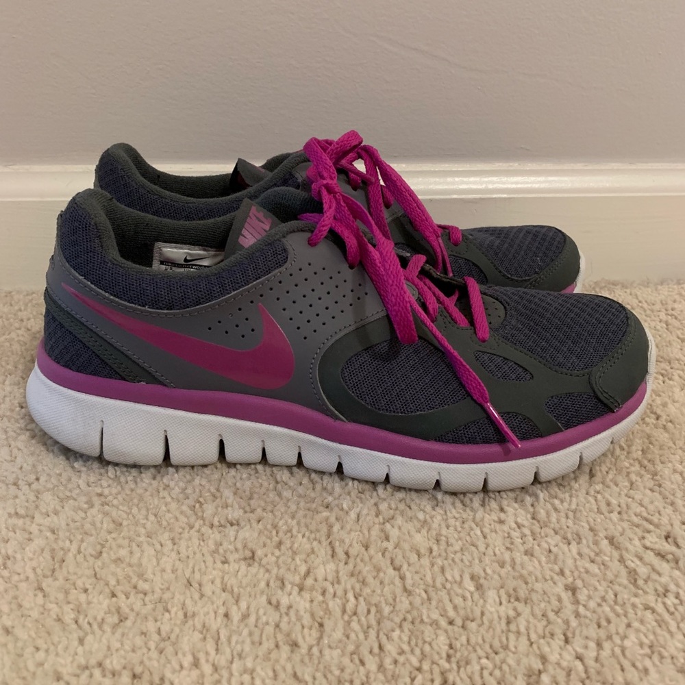 Nike Women’s Flex Gray and Purple Sneakers